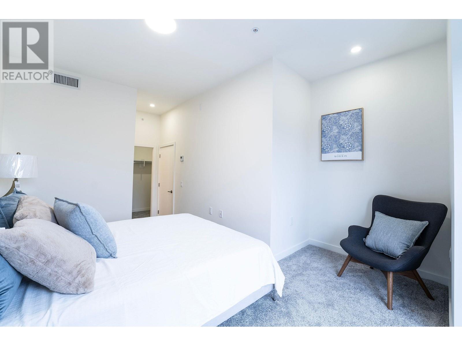 5 6929 Balmoral Street Property Photo 16