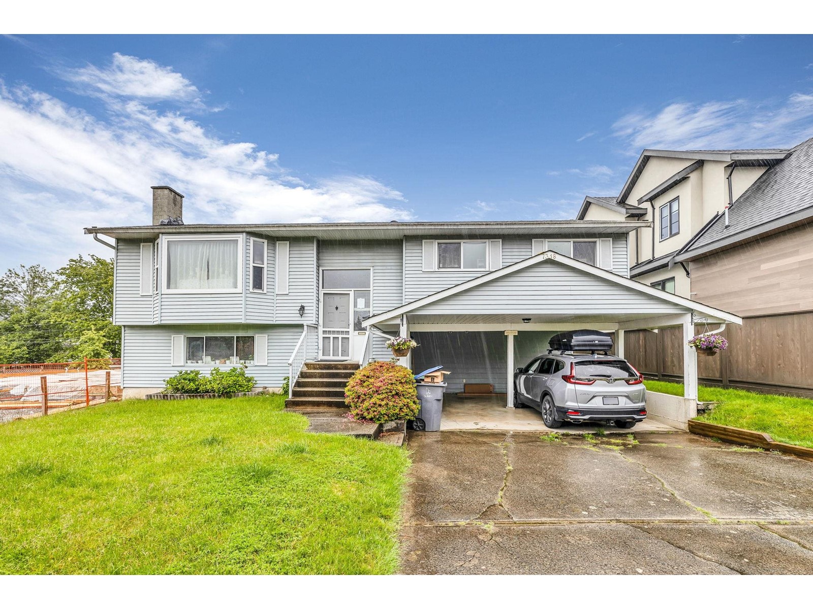 7318 145 STREET Property Photo 1