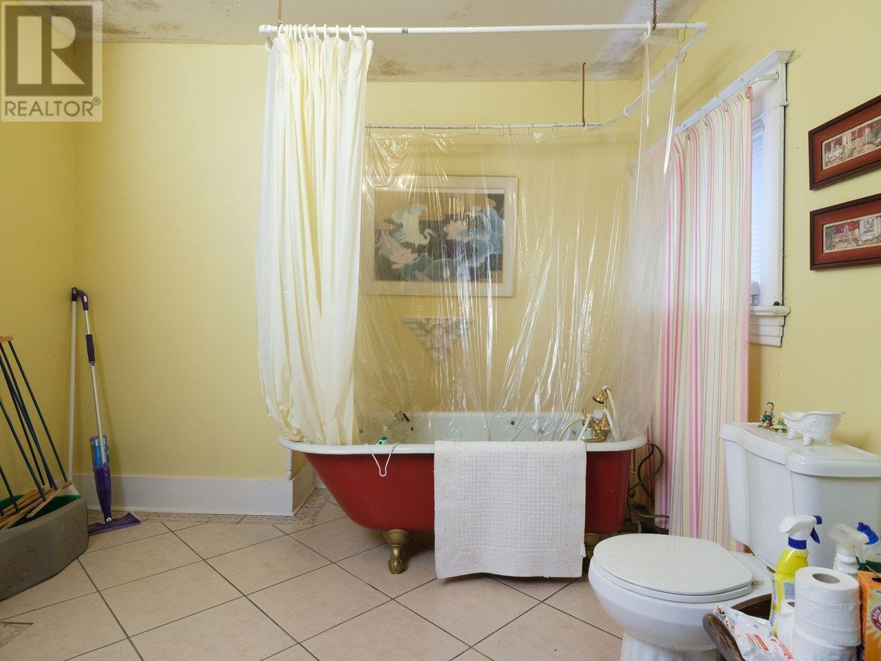 418 E Keith Road Property Photo 17