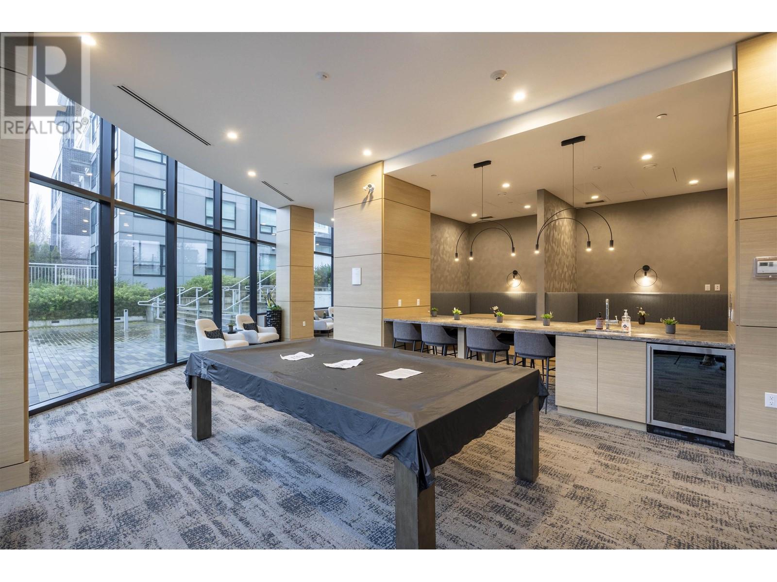 422 9213 Odlin Road Property Photo 22