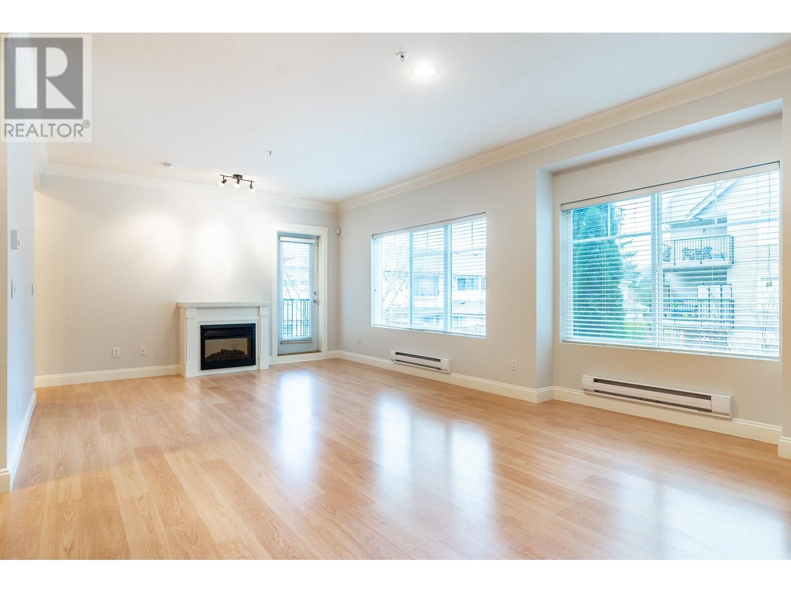 215 22150 Dewdney Trunk Road Property Photo 6