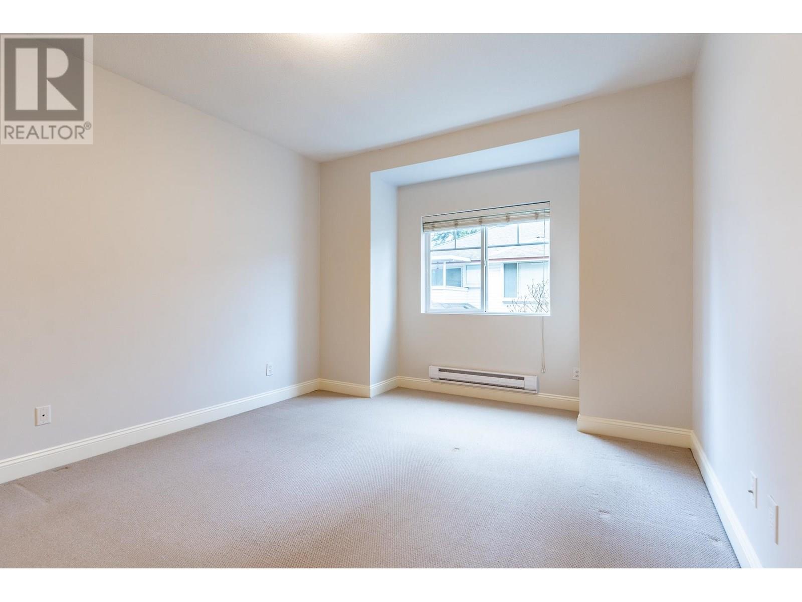 215 22150 Dewdney Trunk Road Property Photo 14