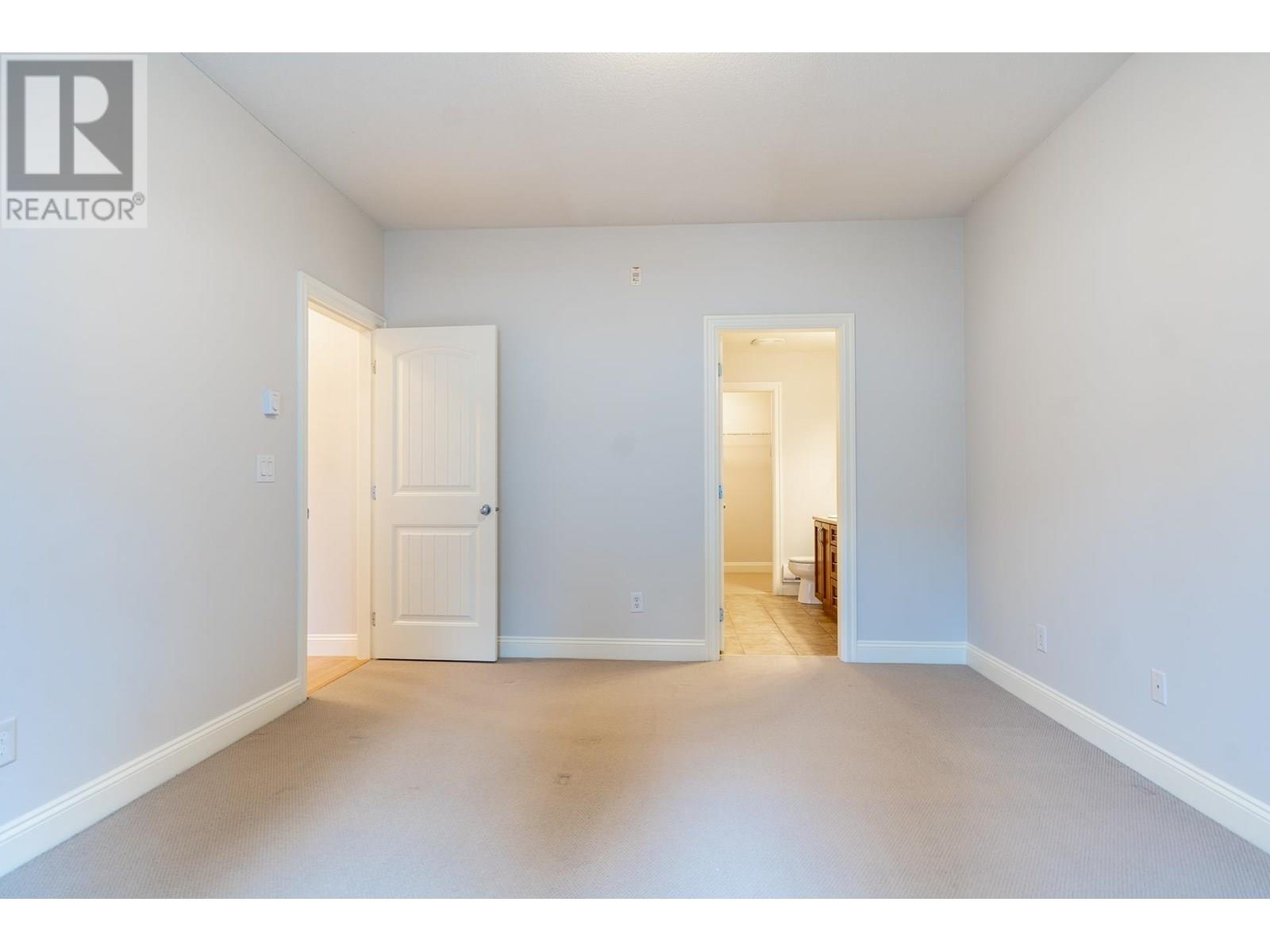 215 22150 Dewdney Trunk Road Property Photo 15