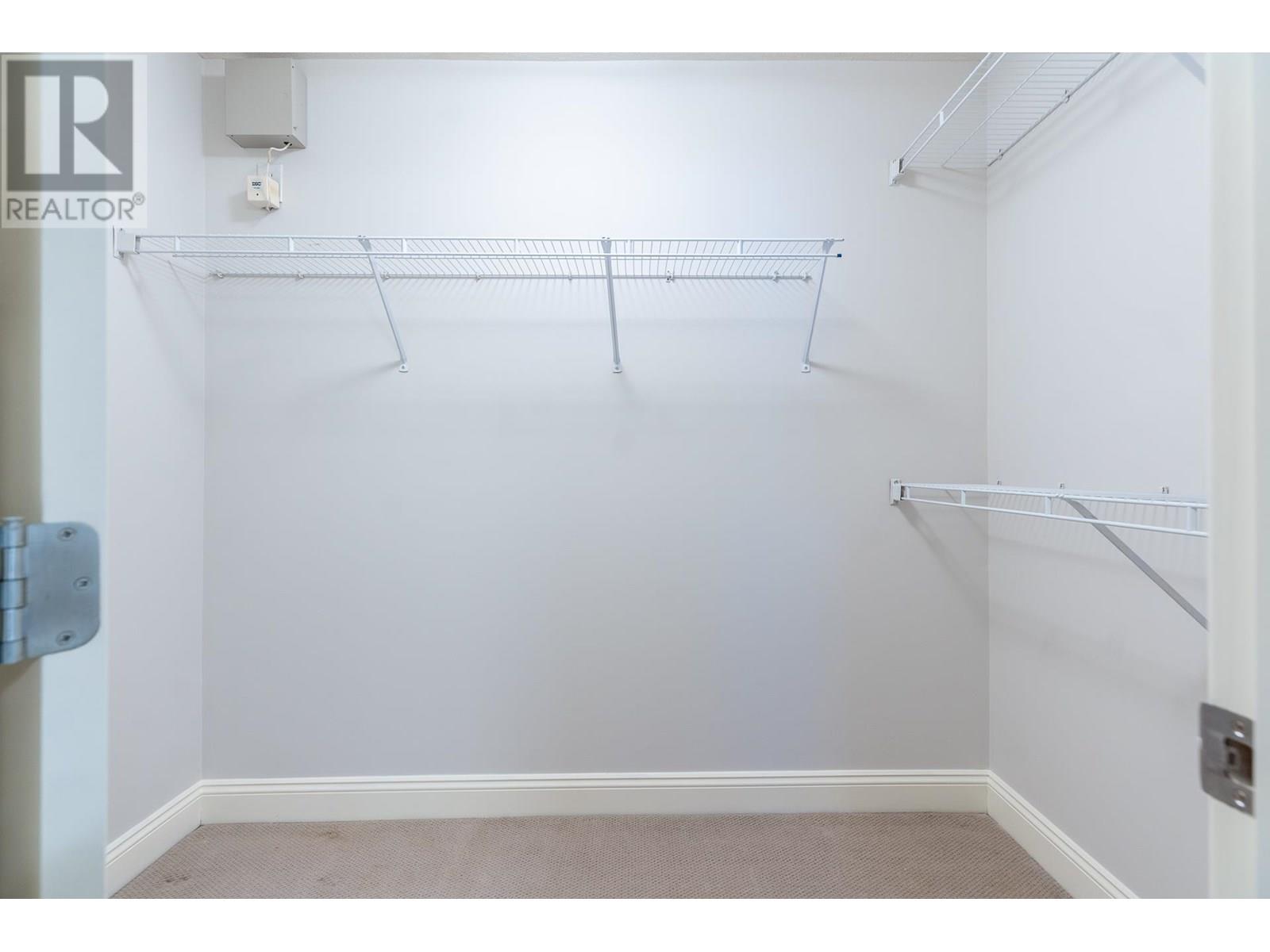 215 22150 Dewdney Trunk Road Property Photo 20
