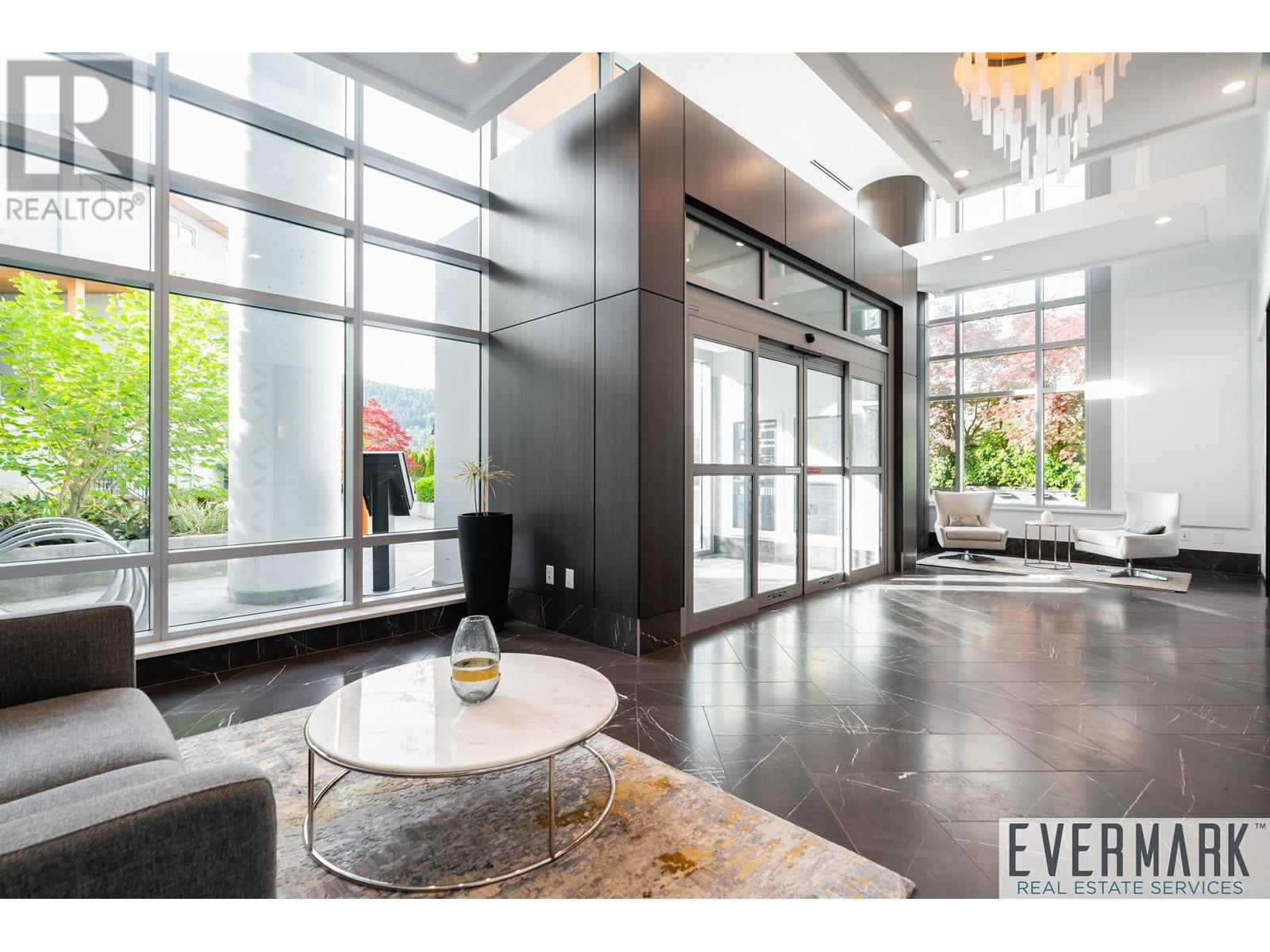 2506 520 Como Lake Avenue Property Photo 9