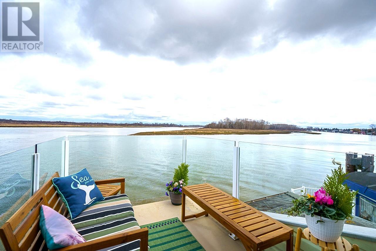 8 3871 W River Road Property Photo 1