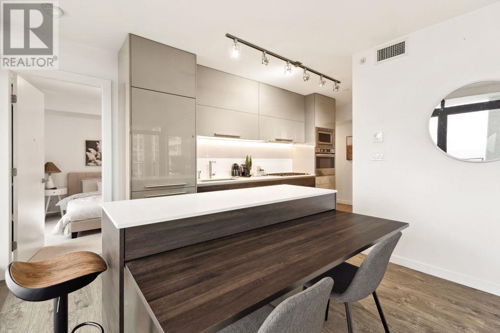 1603 2378 Alpha Avenue Property Photo 7