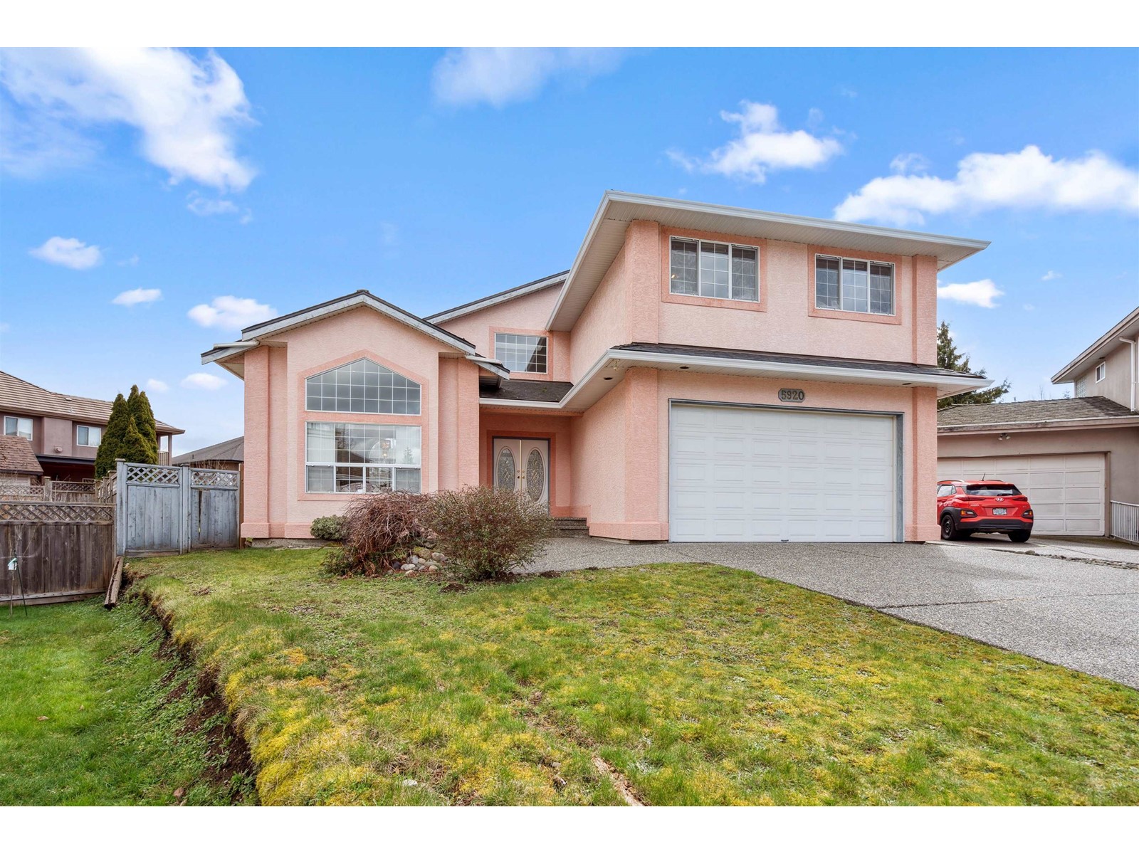 5920 137a Street Property Photo