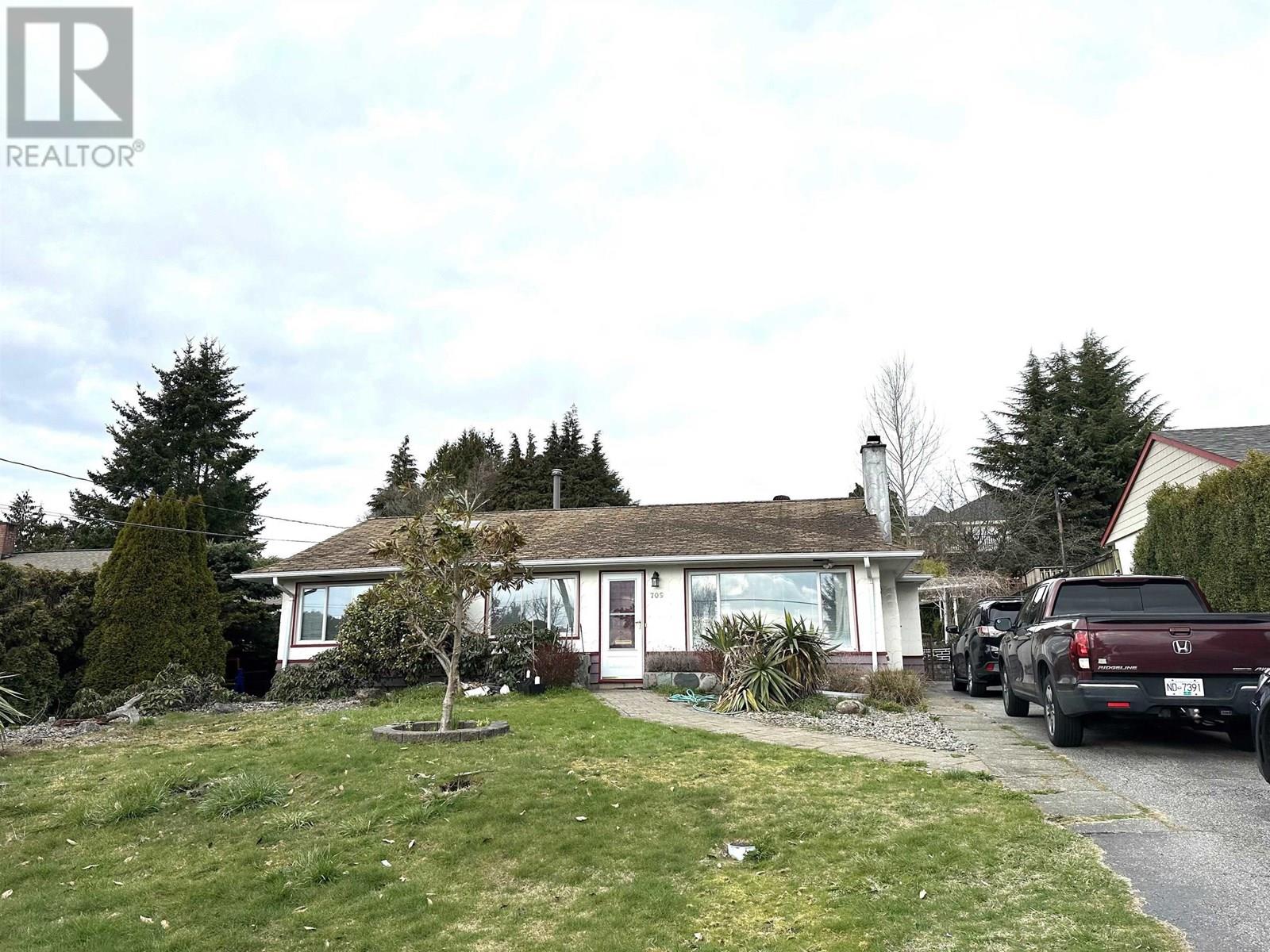 709 Quadling Avenue Property Photo 1