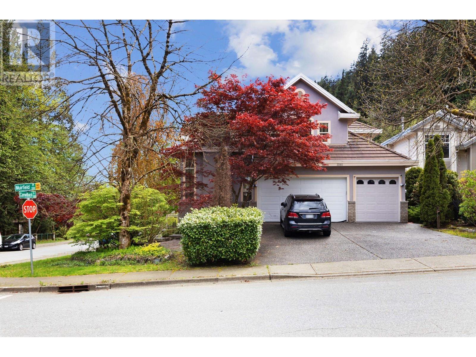 3250 Muirfield Place Property Photo 2