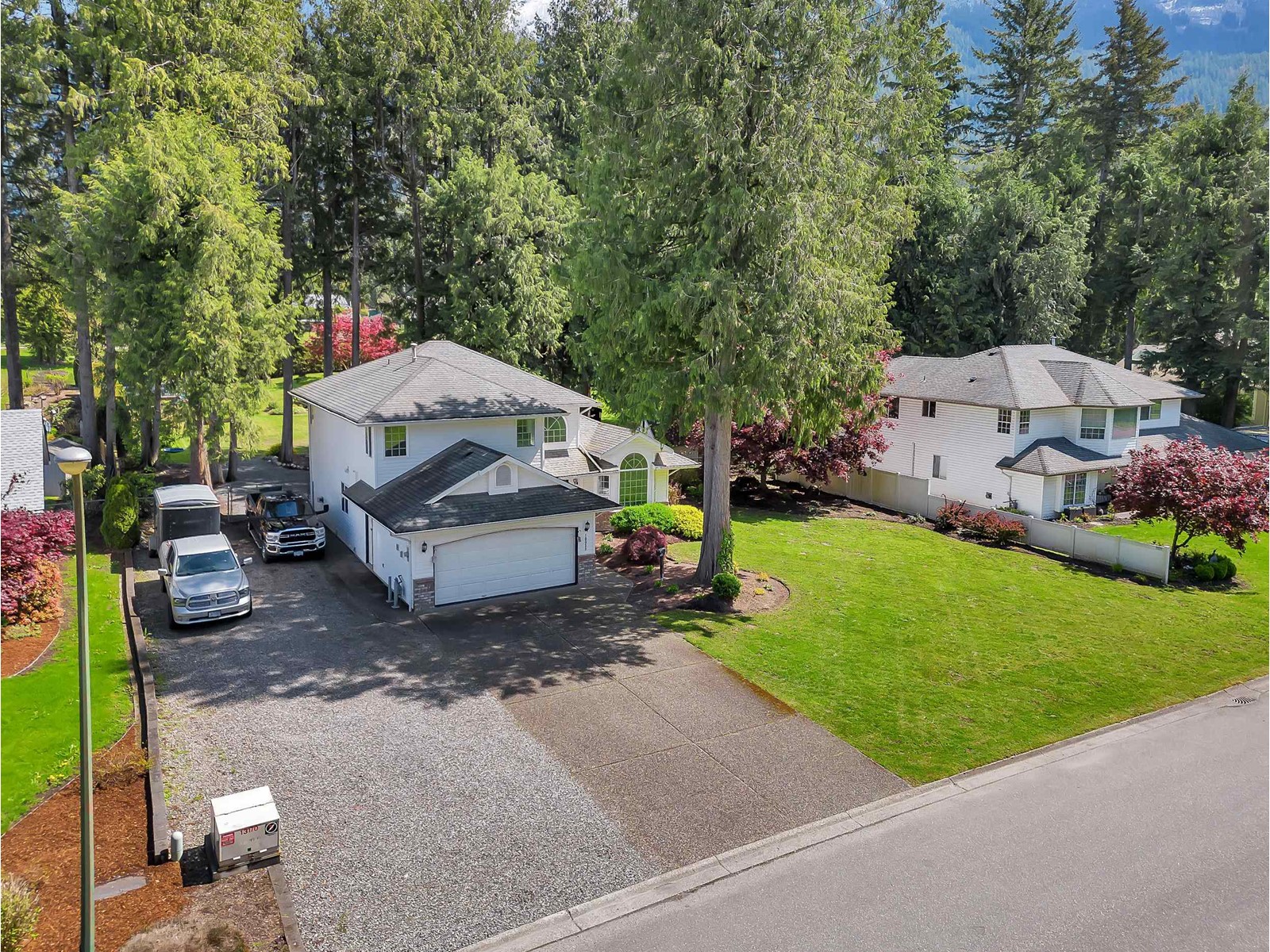 10030 Sussex Drive, Rosedale Property Photo 3