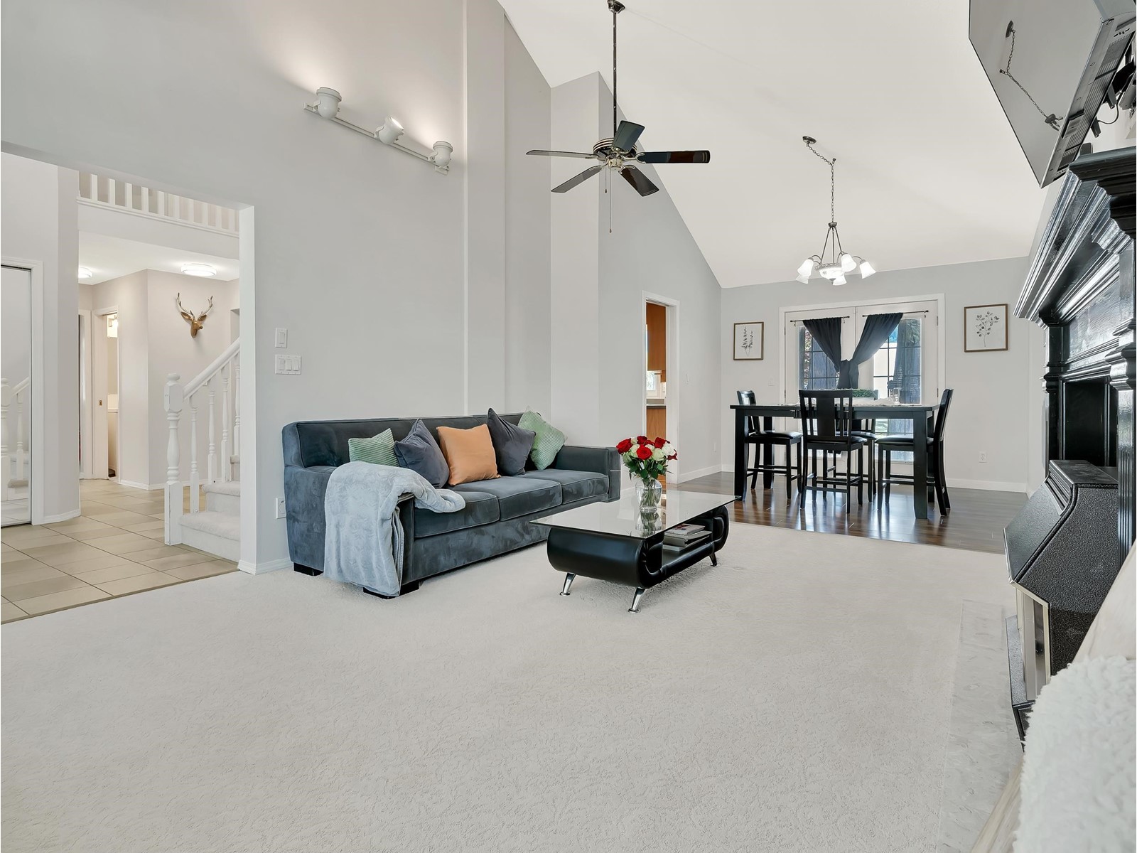 10030 Sussex Drive, Rosedale Property Photo 6