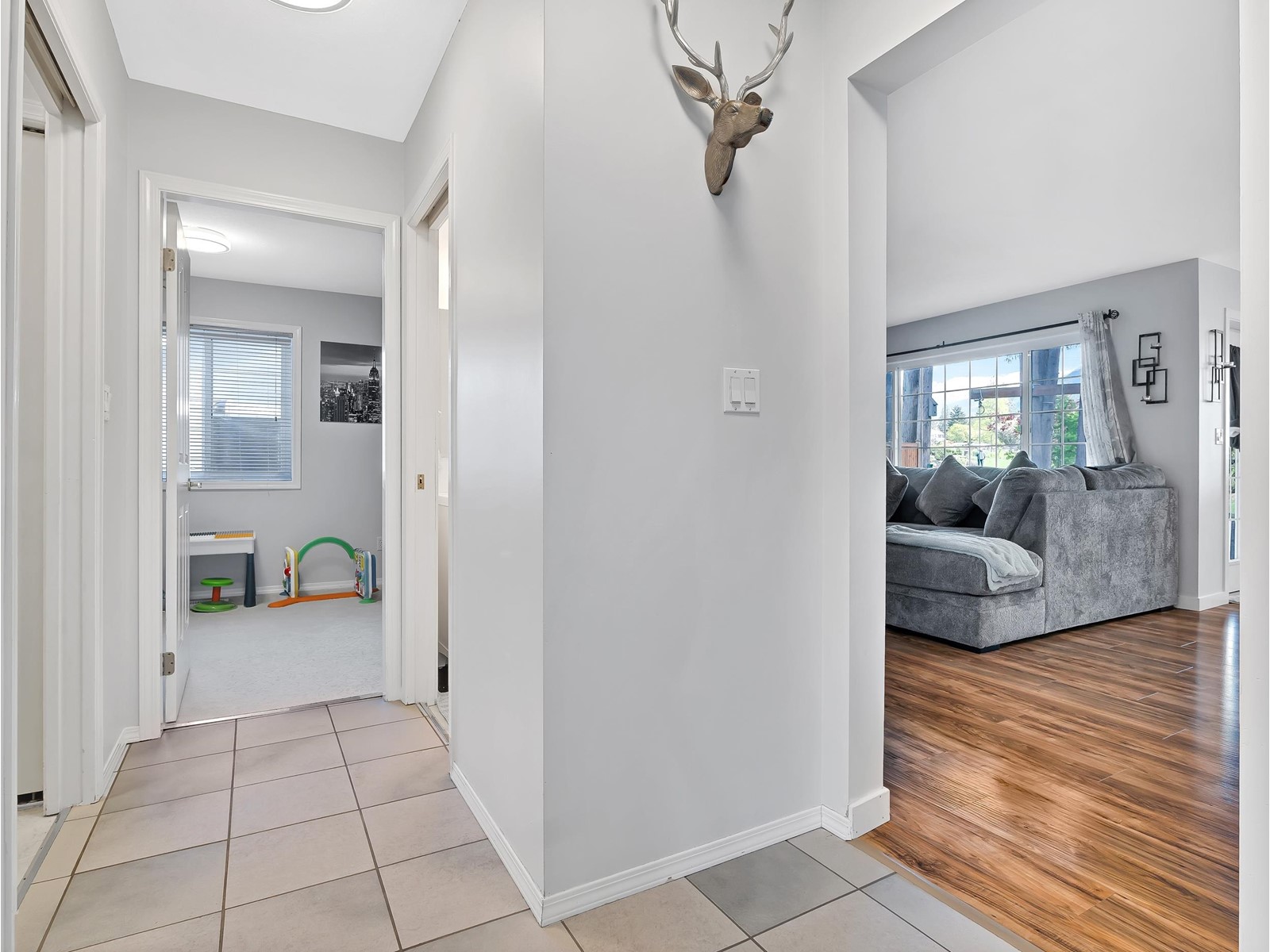 10030 Sussex Drive, Rosedale Property Photo 16