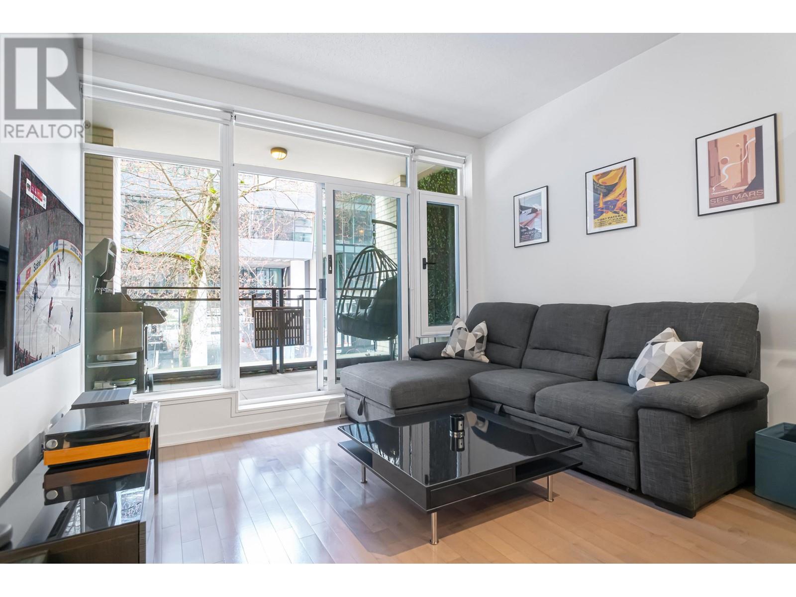 201 1252 Hornby Street Property Photo 6