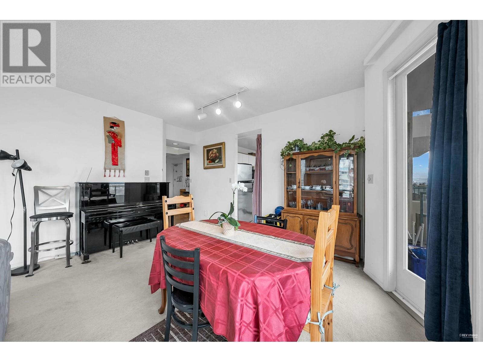 1001 4603 Hazel Street Property Photo 7