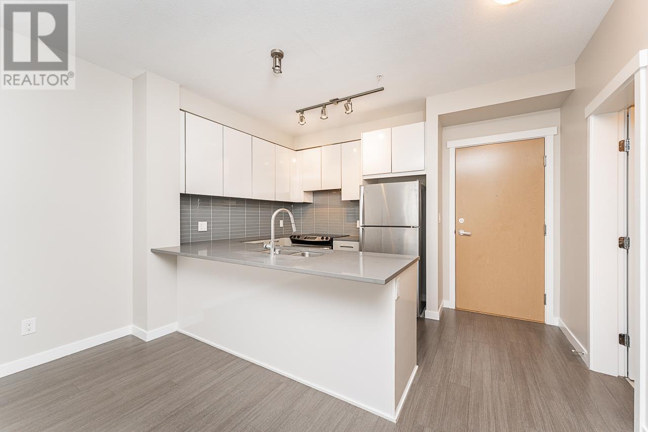 316 9168 SLOPES MEWS Property Photo 1