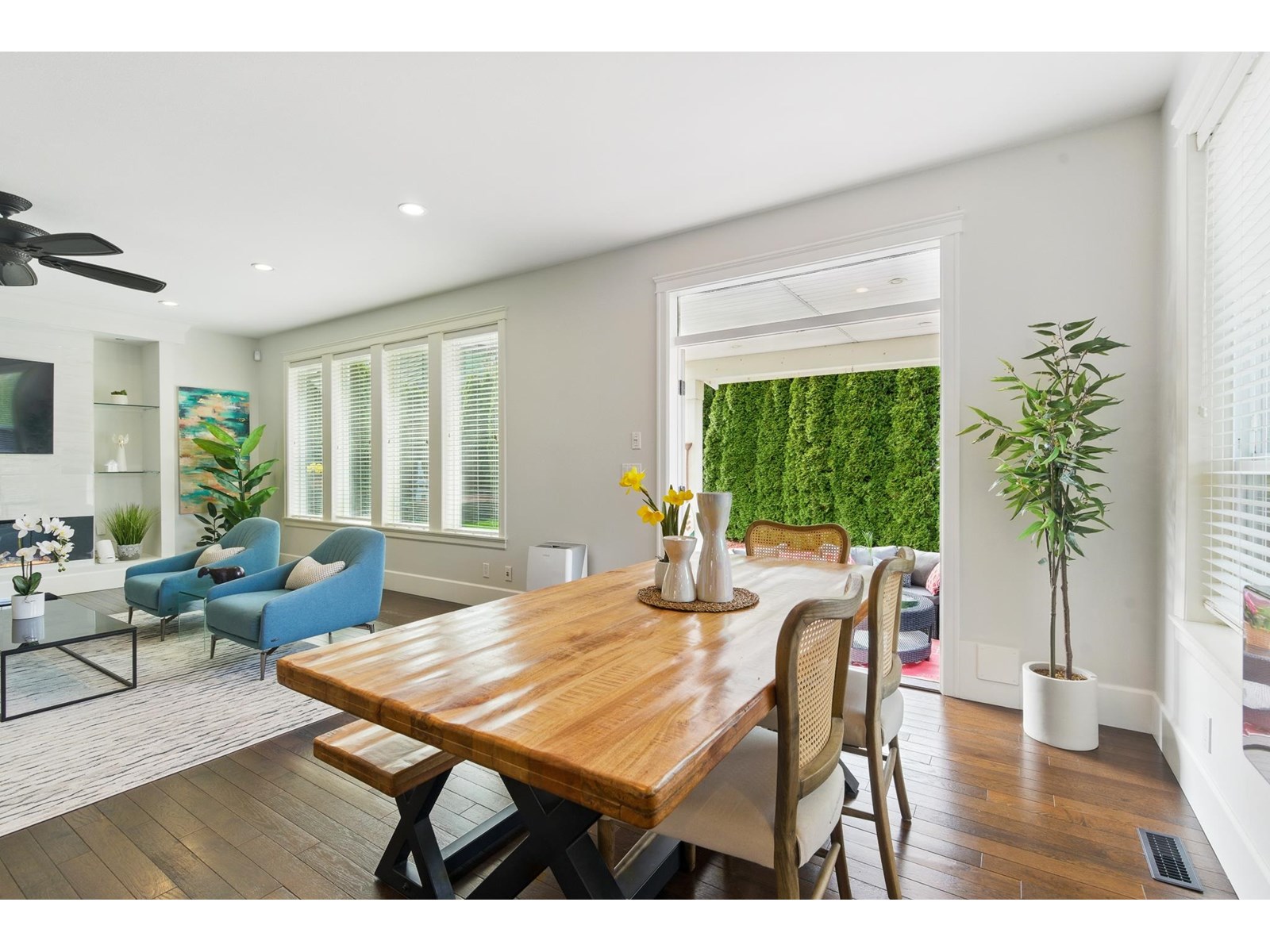 8059 210 Street Property Photo 9