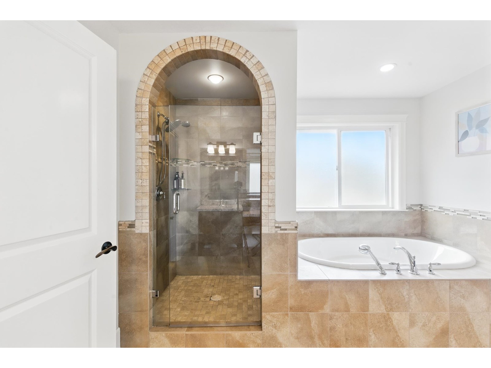8059 210 Street Property Photo 22