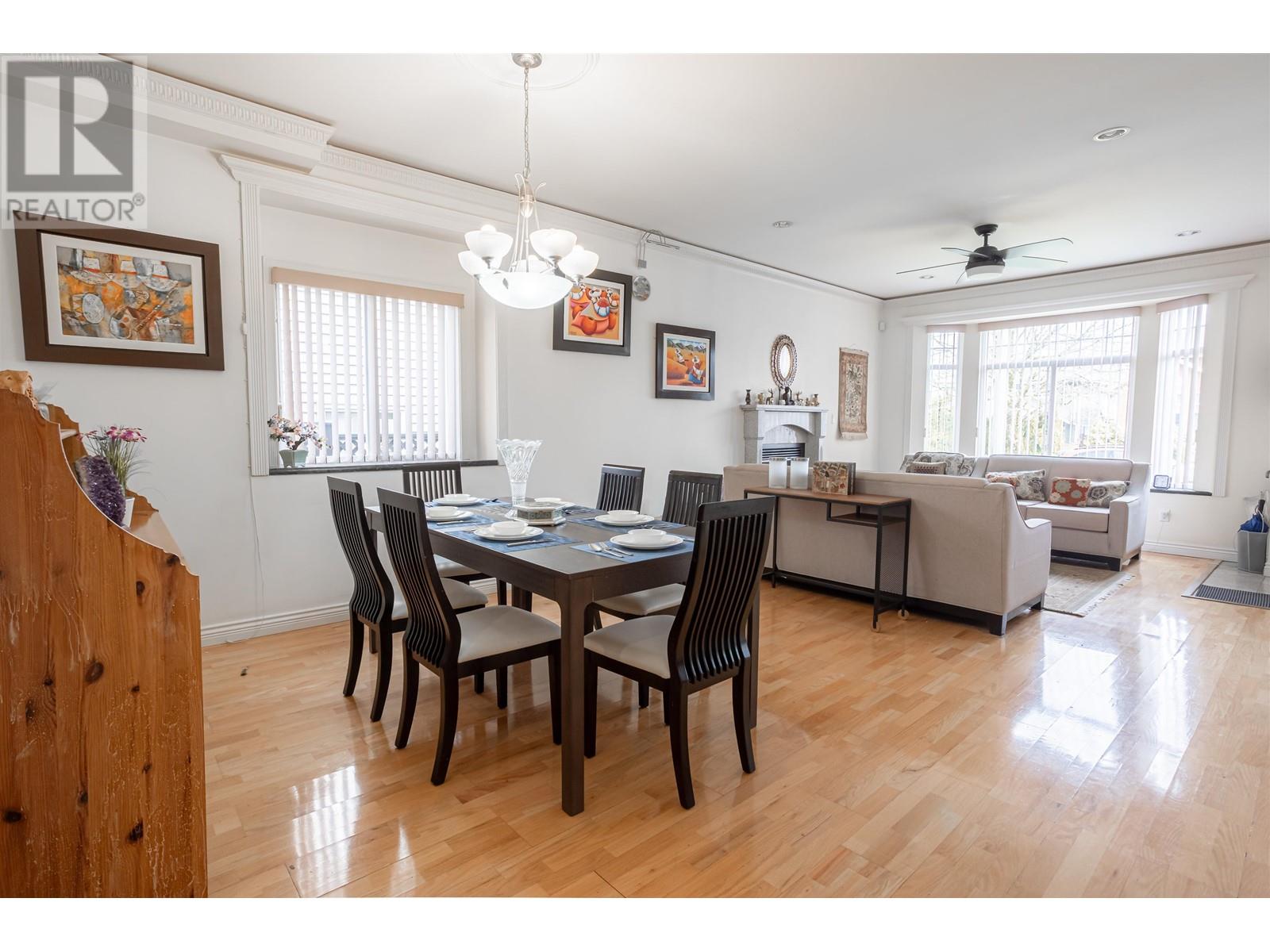 6641 Sperling Avenue Property Photo 5