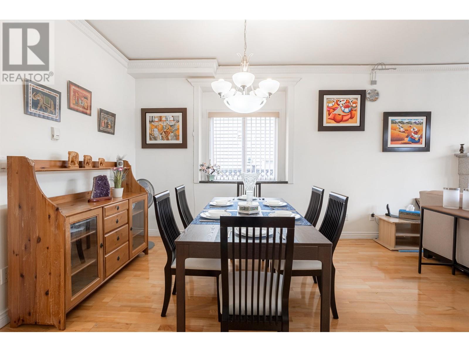 6641 Sperling Avenue Property Photo 7