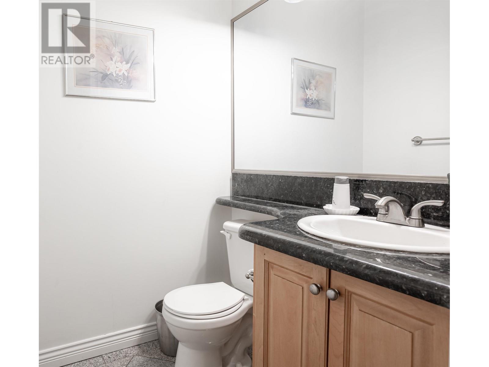 6641 Sperling Avenue Property Photo 12