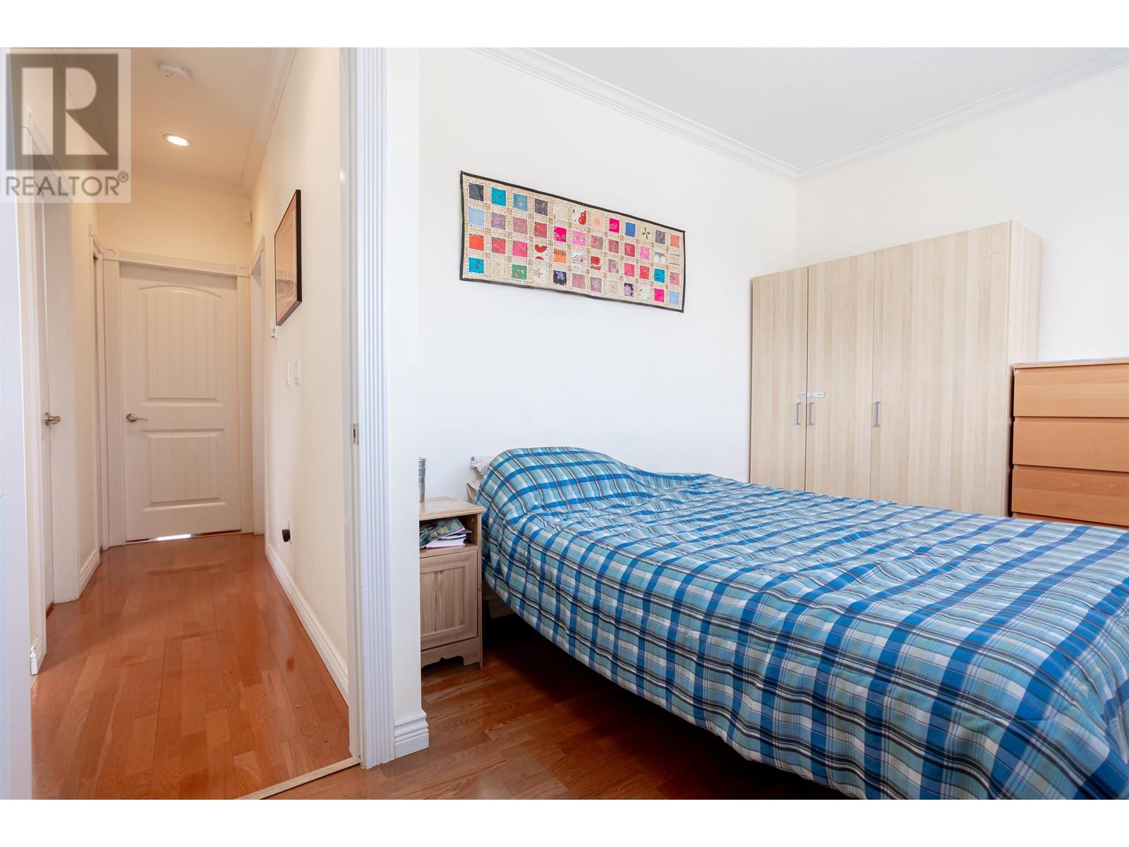 6641 Sperling Avenue Property Photo 21