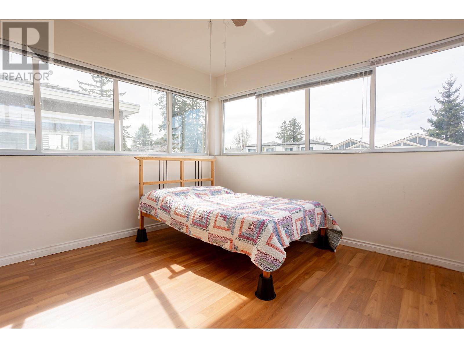 6641 Sperling Avenue Property Photo 22