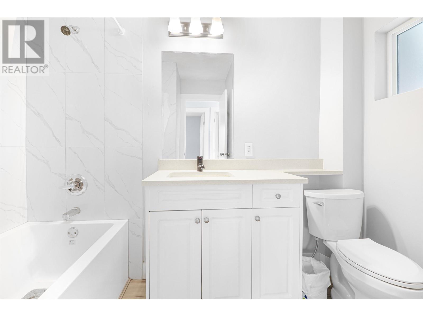 7365 Canada Way Property Photo 17