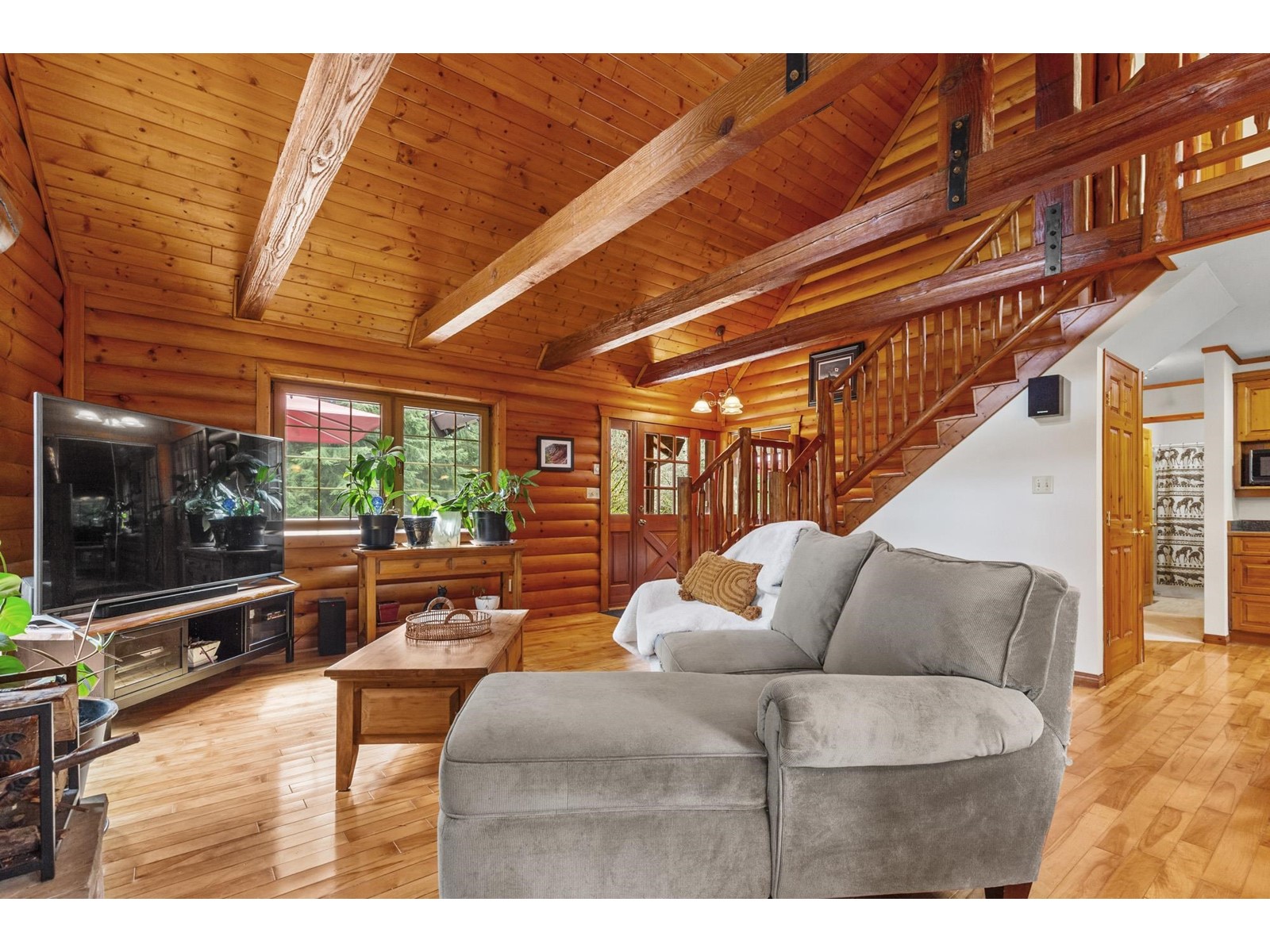 12200 Powell Street Property Photo 3