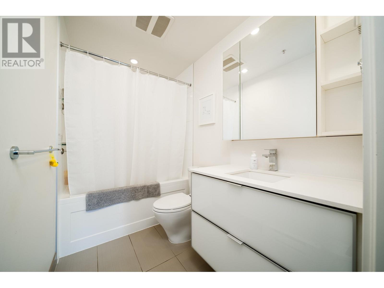 1108 1308 Hornby Street Property Photo 10