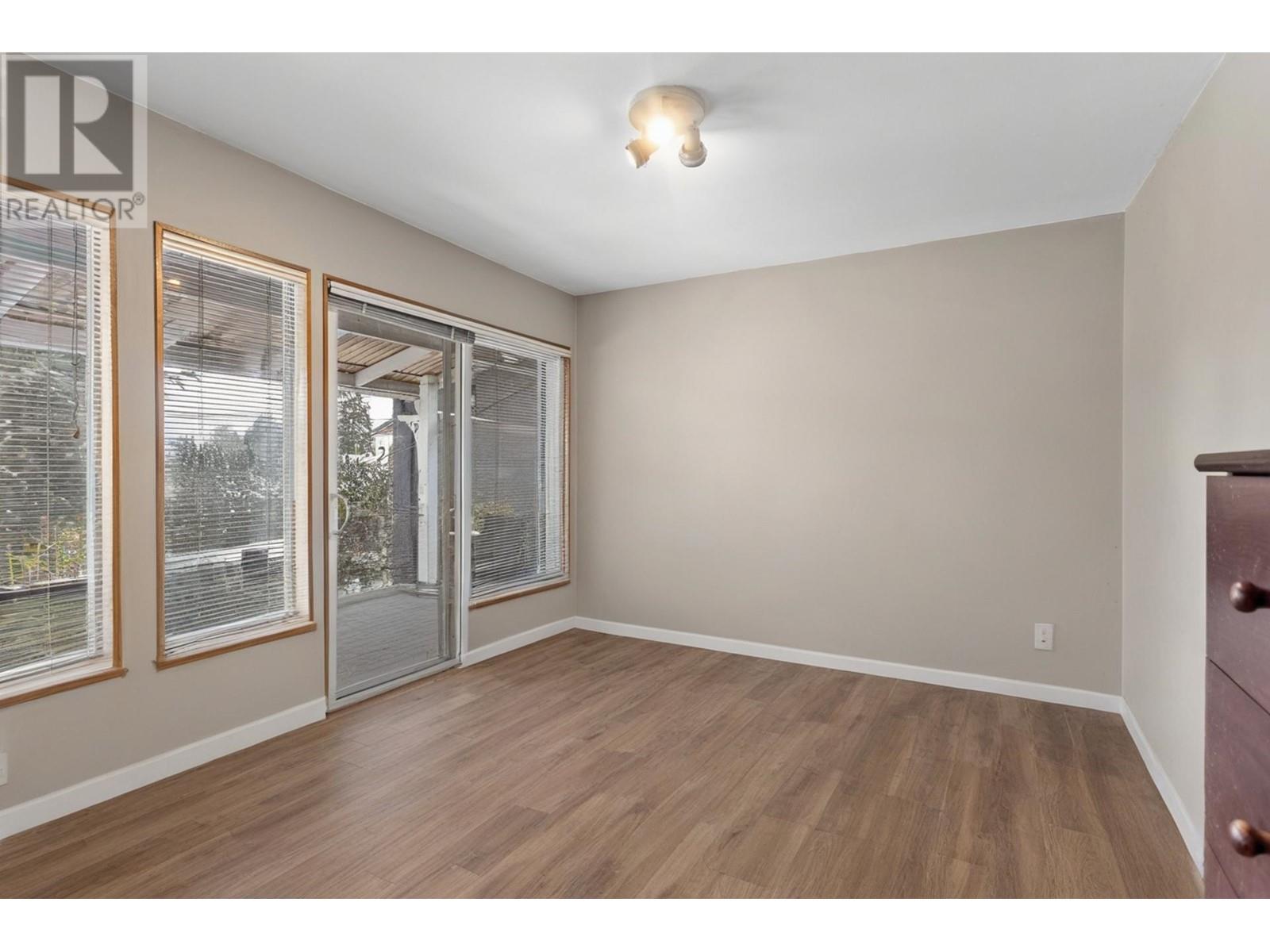 6430 Portland Street Property Photo 14