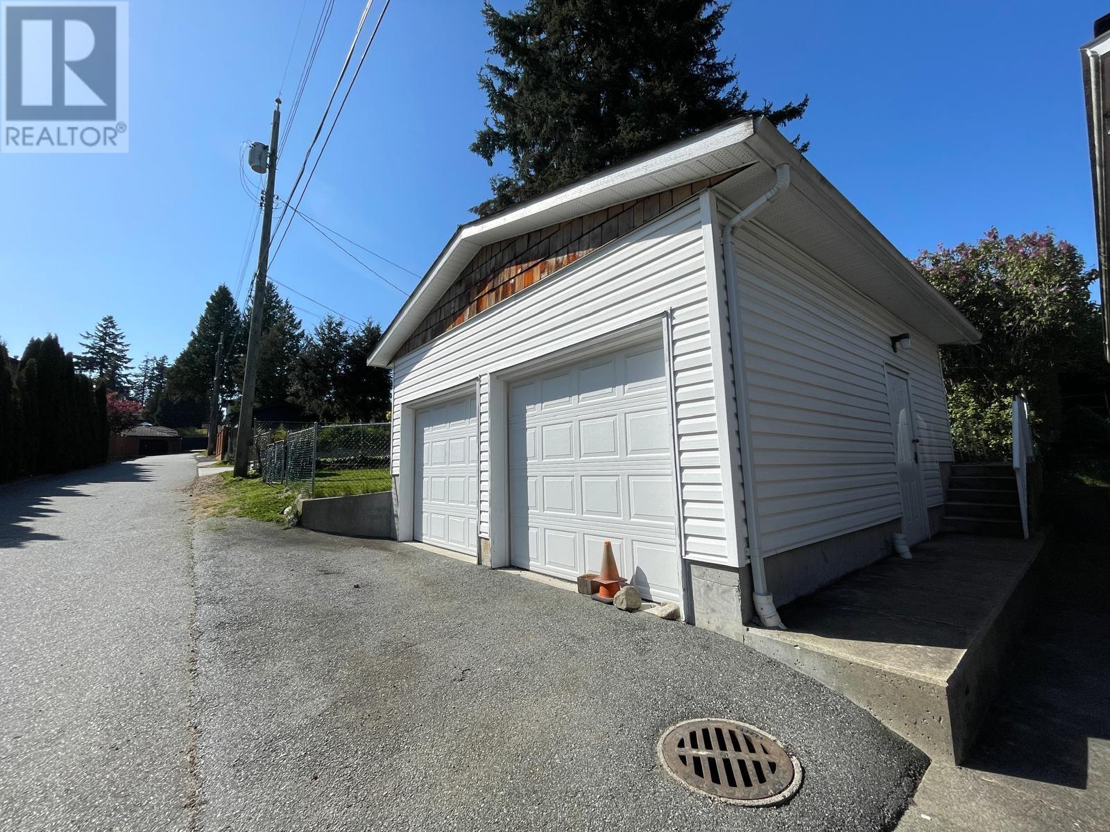 6430 Portland Street Property Photo 35