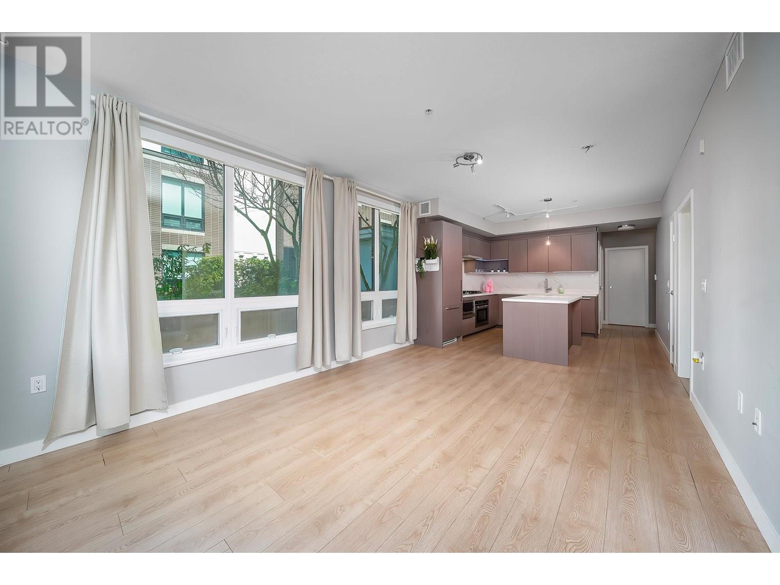 125 9333 Tomicki Avenue Property Photo 3