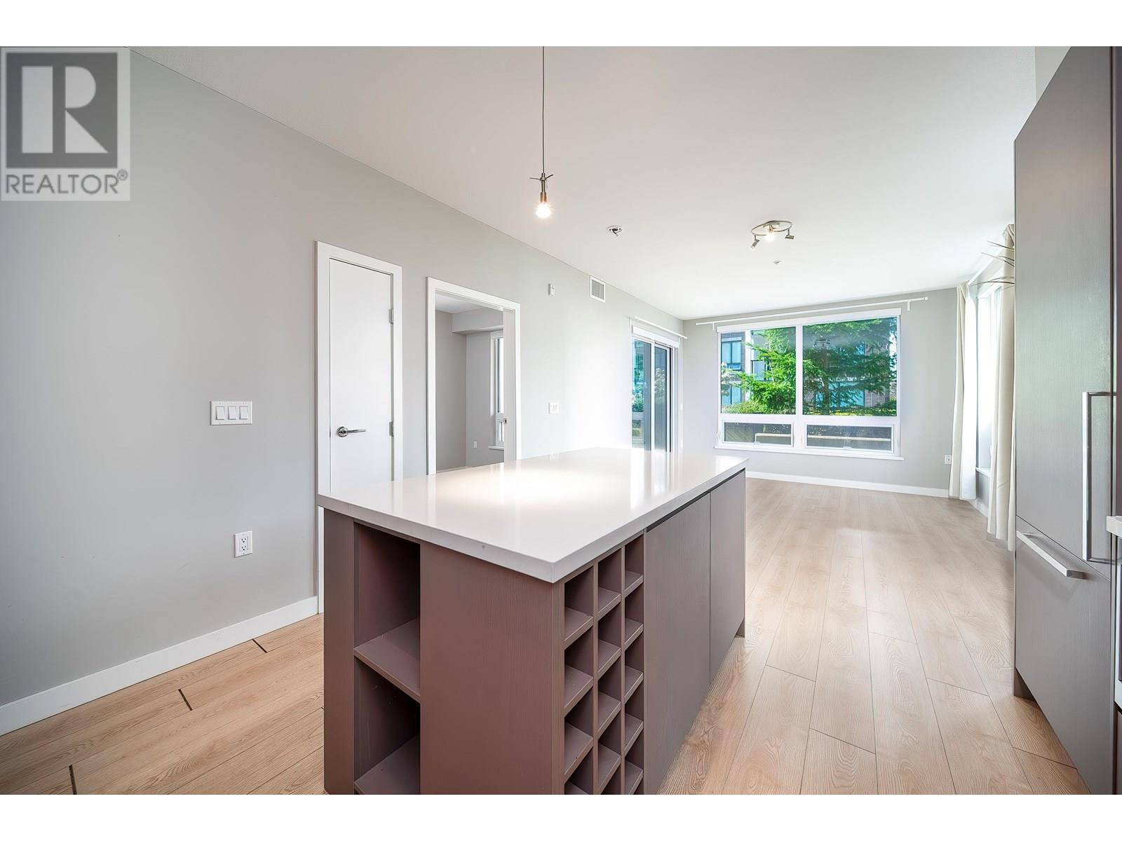 125 9333 Tomicki Avenue Property Photo 8