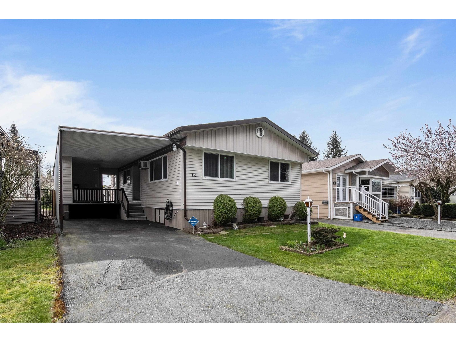 43 31313 Livingstone Avenue Property Photo 1