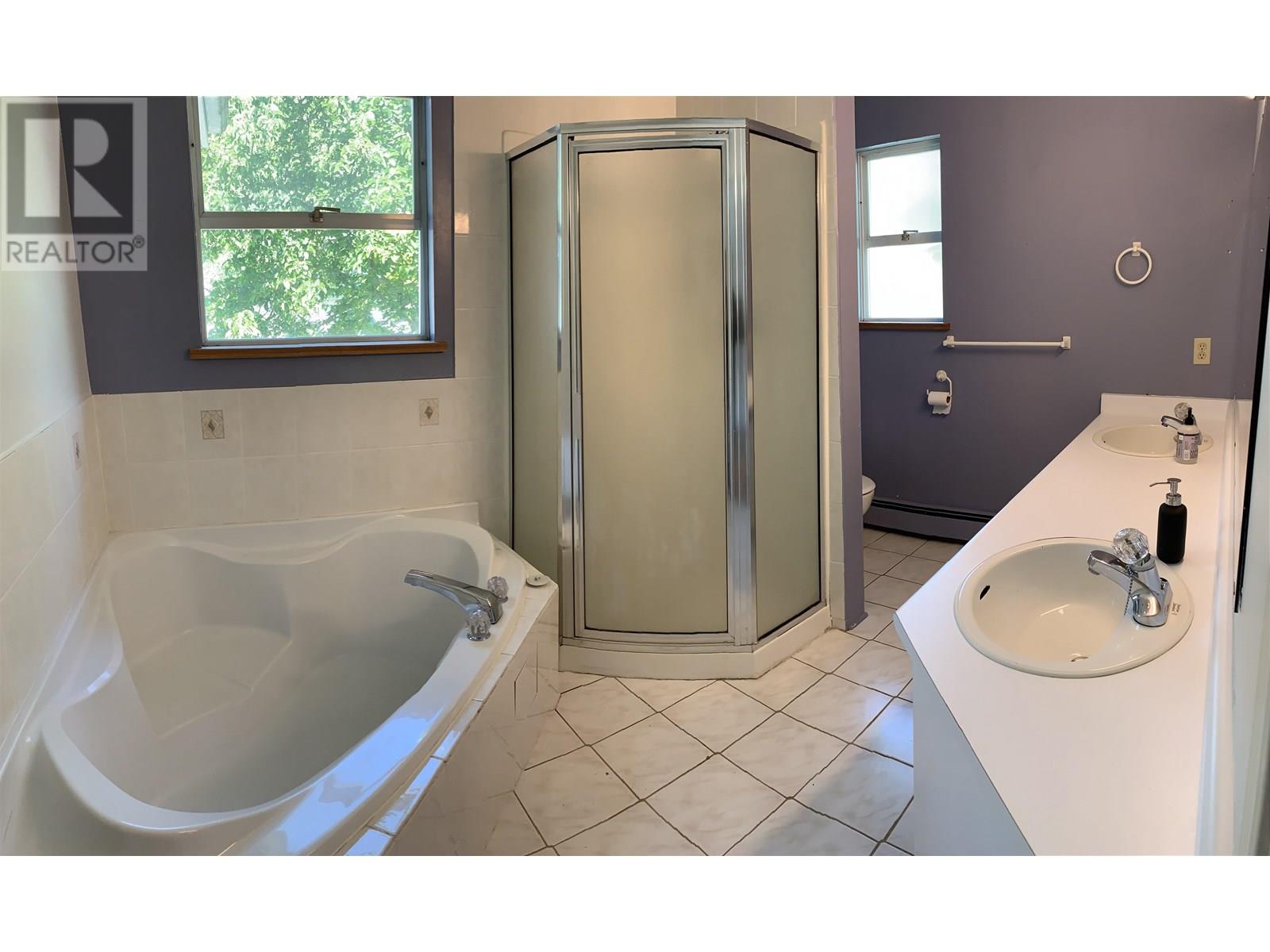 4227 W 14th Avenue Property Photo 12