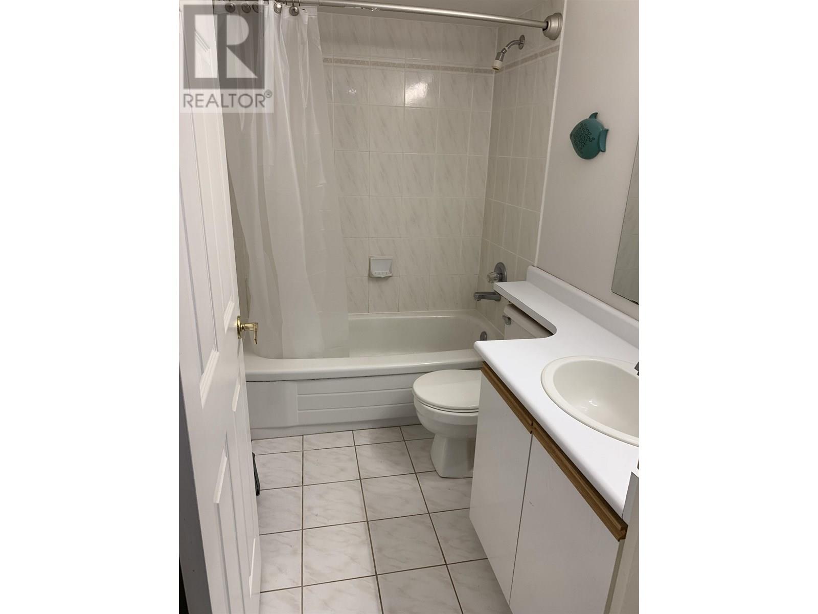 4227 W 14th Avenue Property Photo 15
