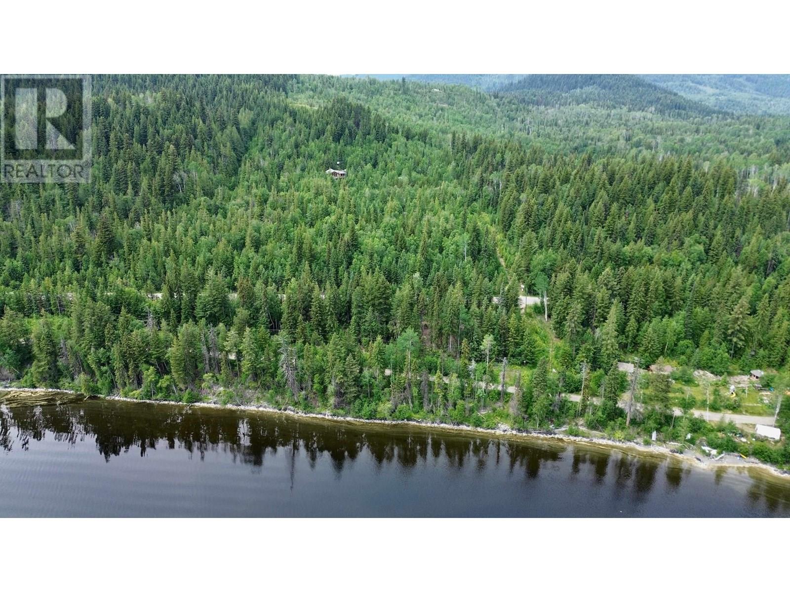 3561 Canim-hendrix Lake Road Property Photo 19