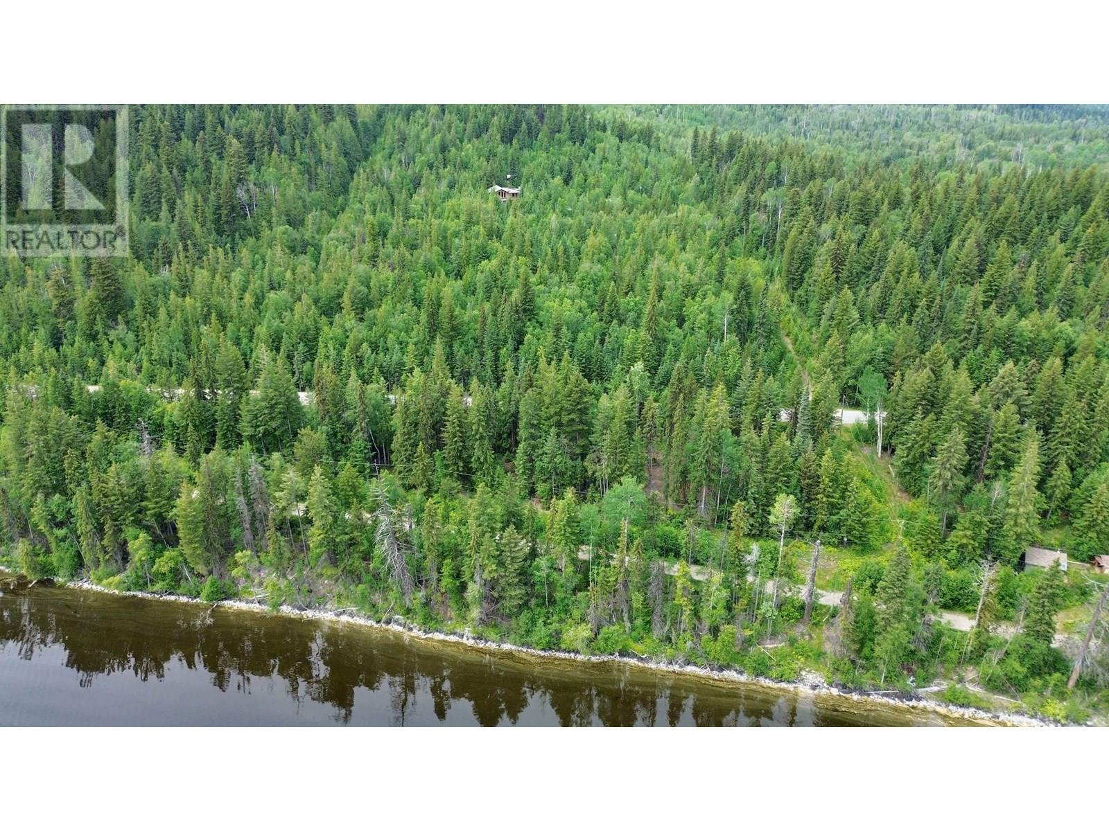 3561 Canim-hendrix Lake Road Property Photo 20