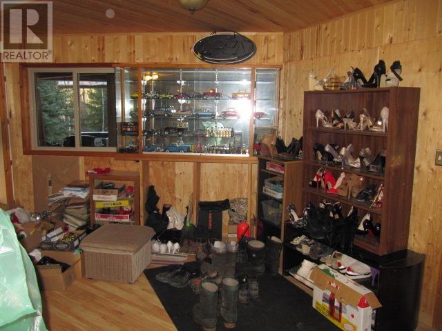 3561 Canim-hendrix Lake Road Property Photo 24