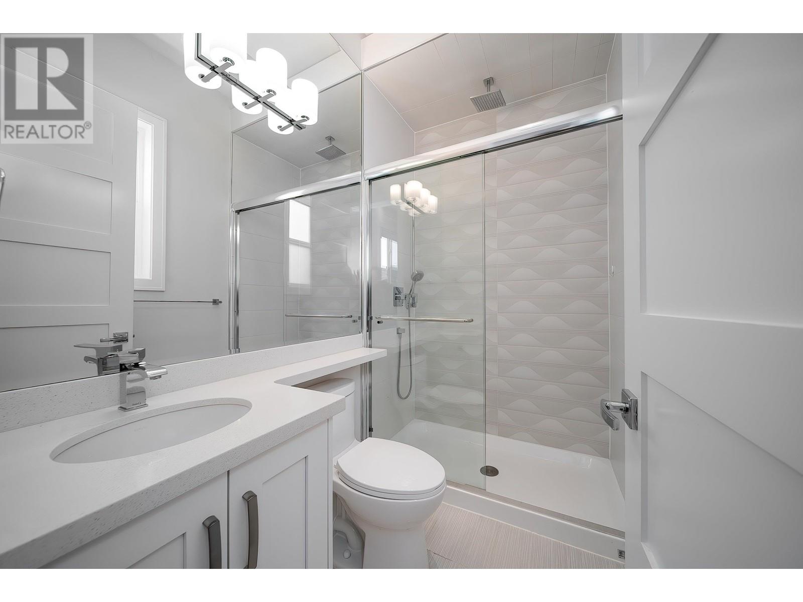 6640 Goldsmith Drive Property Photo 20