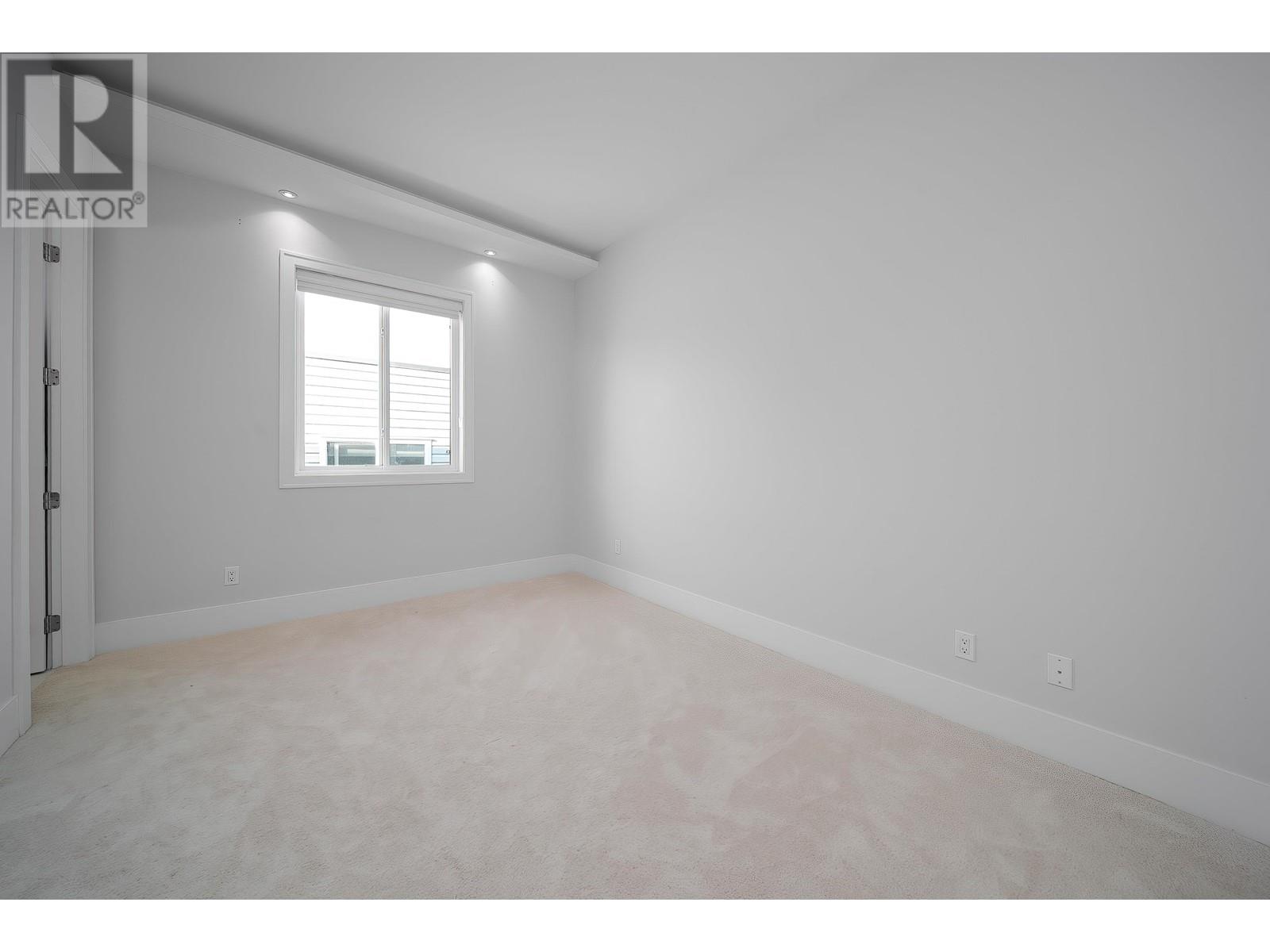 6640 Goldsmith Drive Property Photo 21