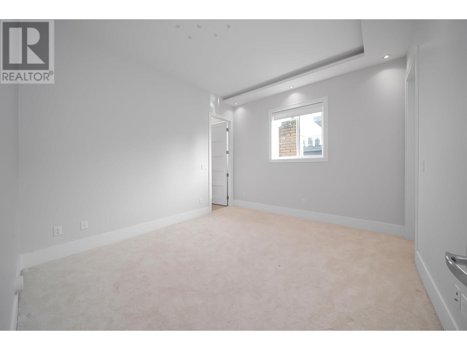 6640 Goldsmith Drive Property Photo 23