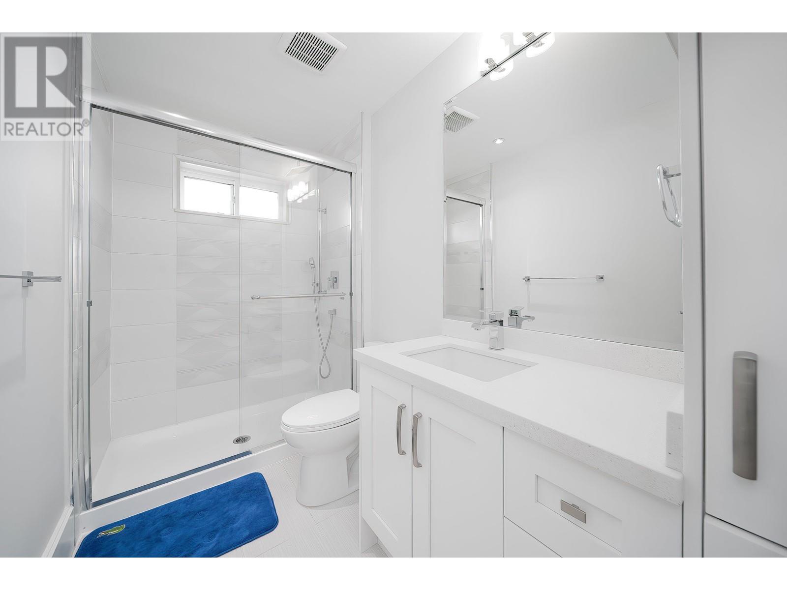 6640 Goldsmith Drive Property Photo 32