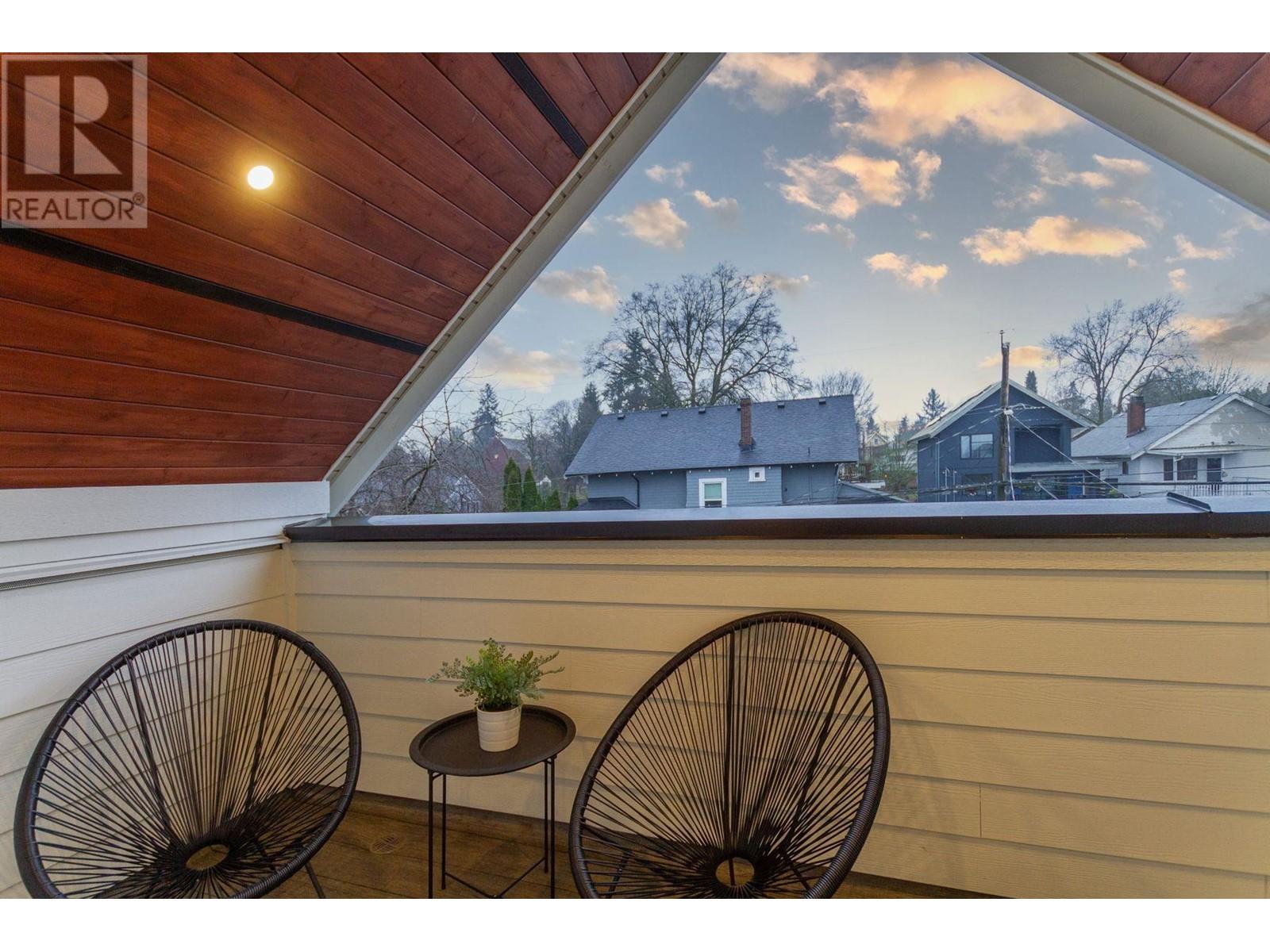 2 1982 Venables Street Property Photo 22