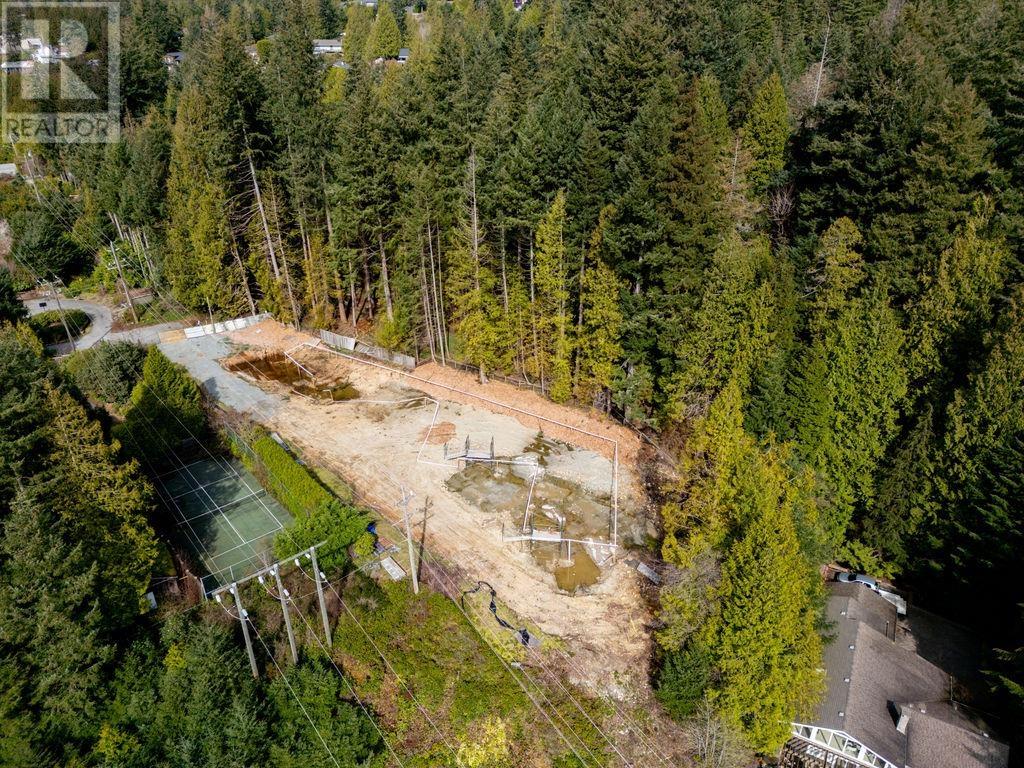 4412 Woodpark Road Property Photo 12
