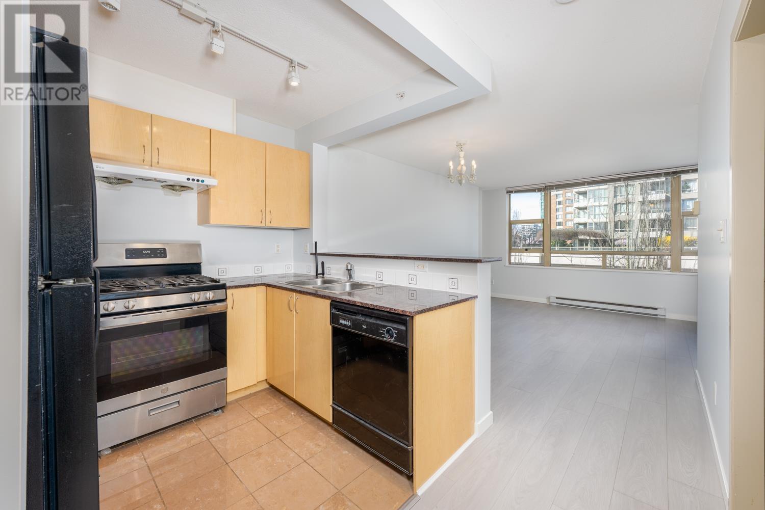 505 8288 Saba Road Property Photo 3