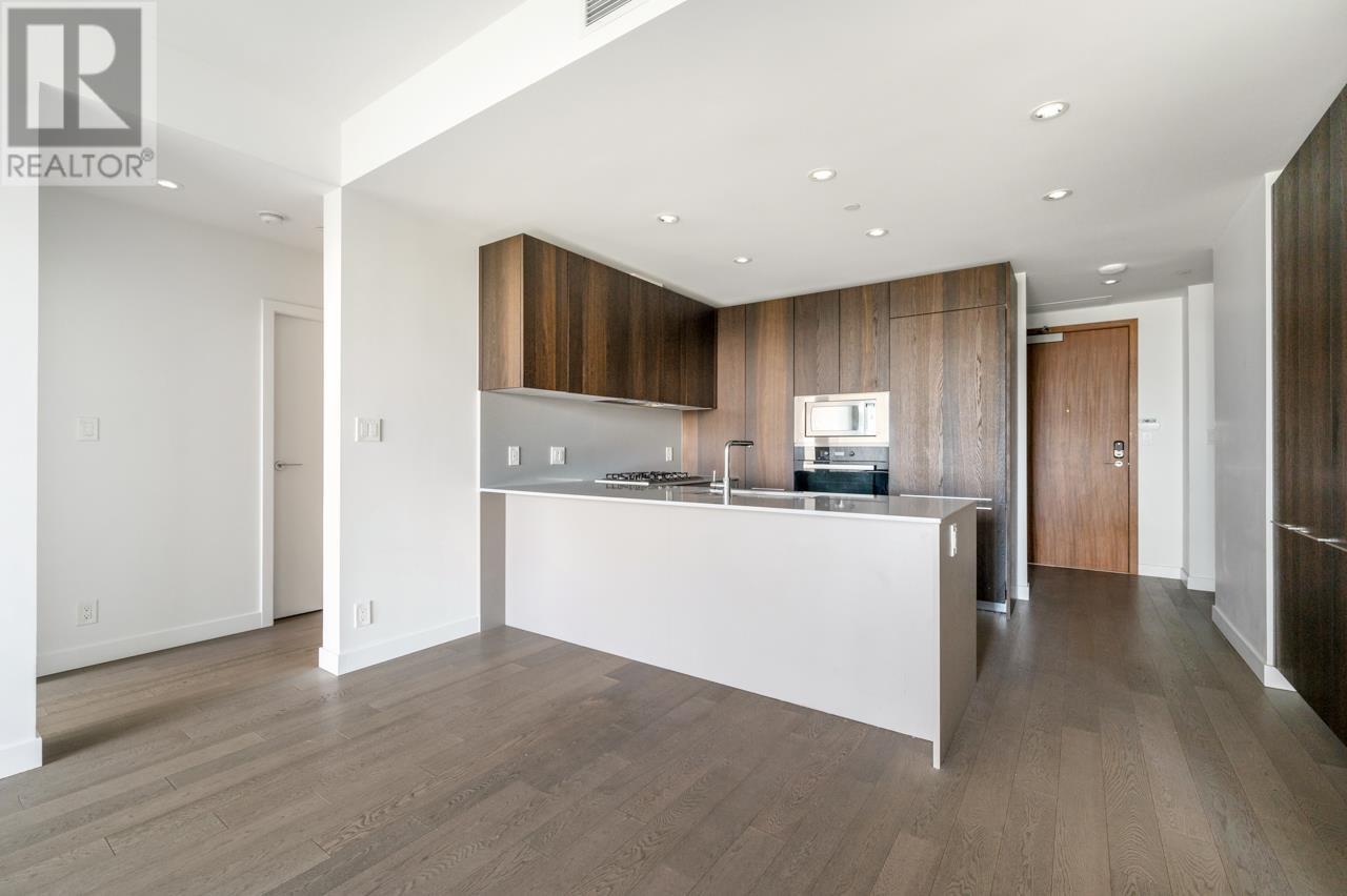 305 6688 Pearson Way Property Photo 11