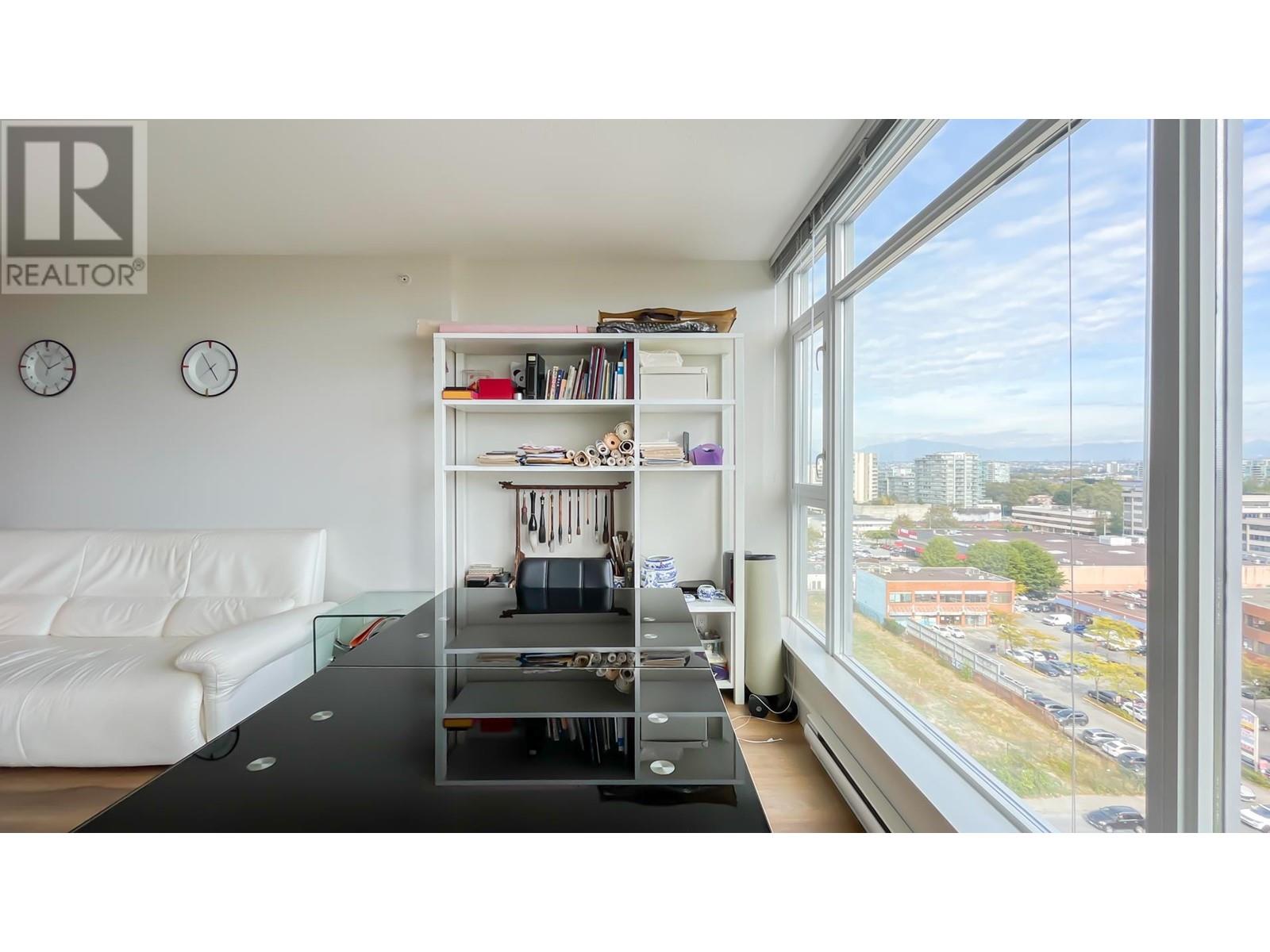 1607 8068 Westminster Highway Property Photo 17