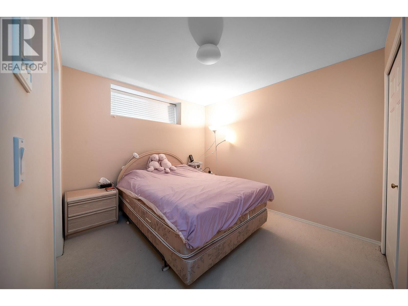 6009 Selkirk Street Property Photo 22